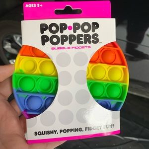 Rainbow pop it